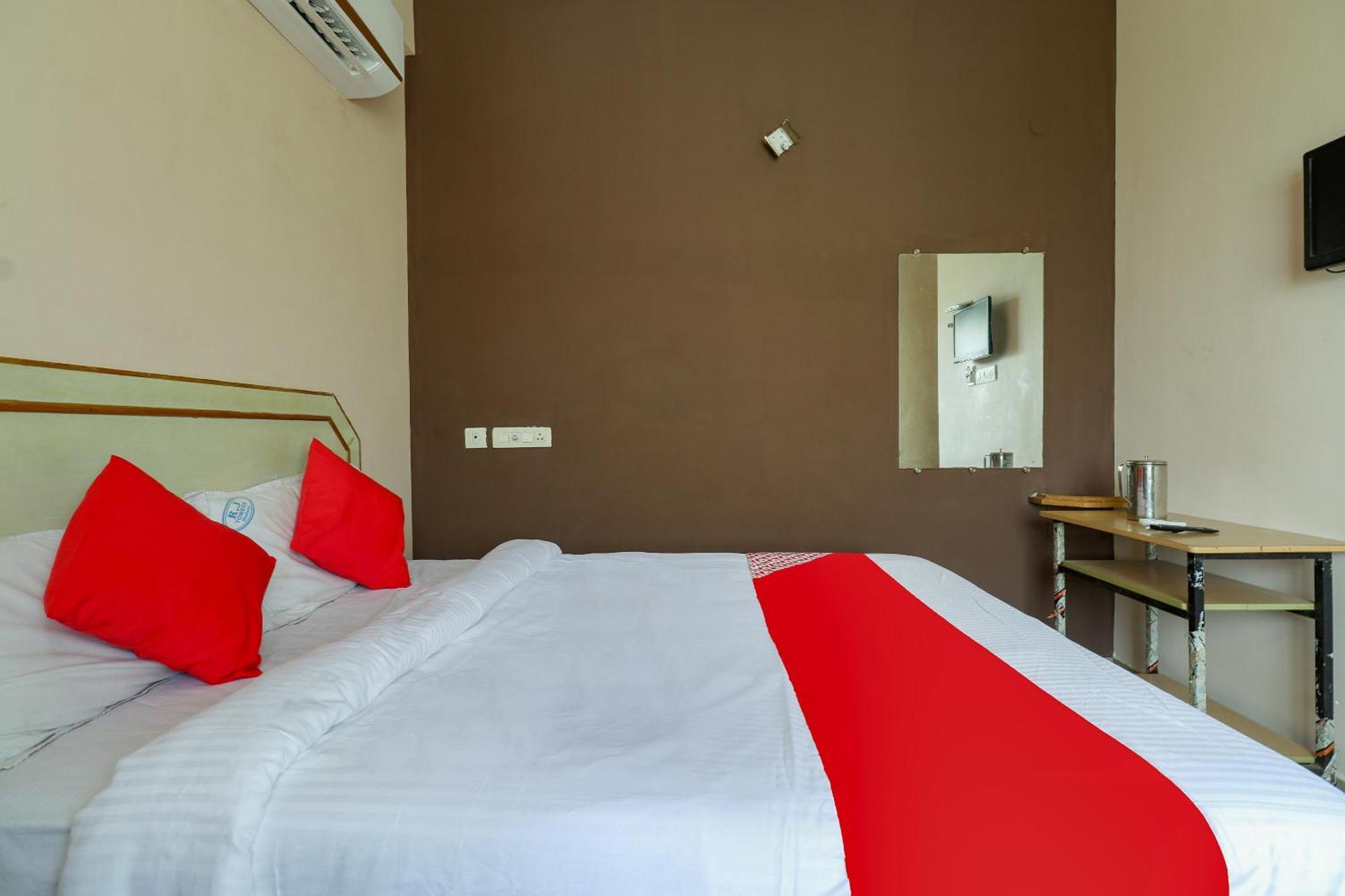 Super Hotel O Rj Tower Tallakulam Luaran gambar